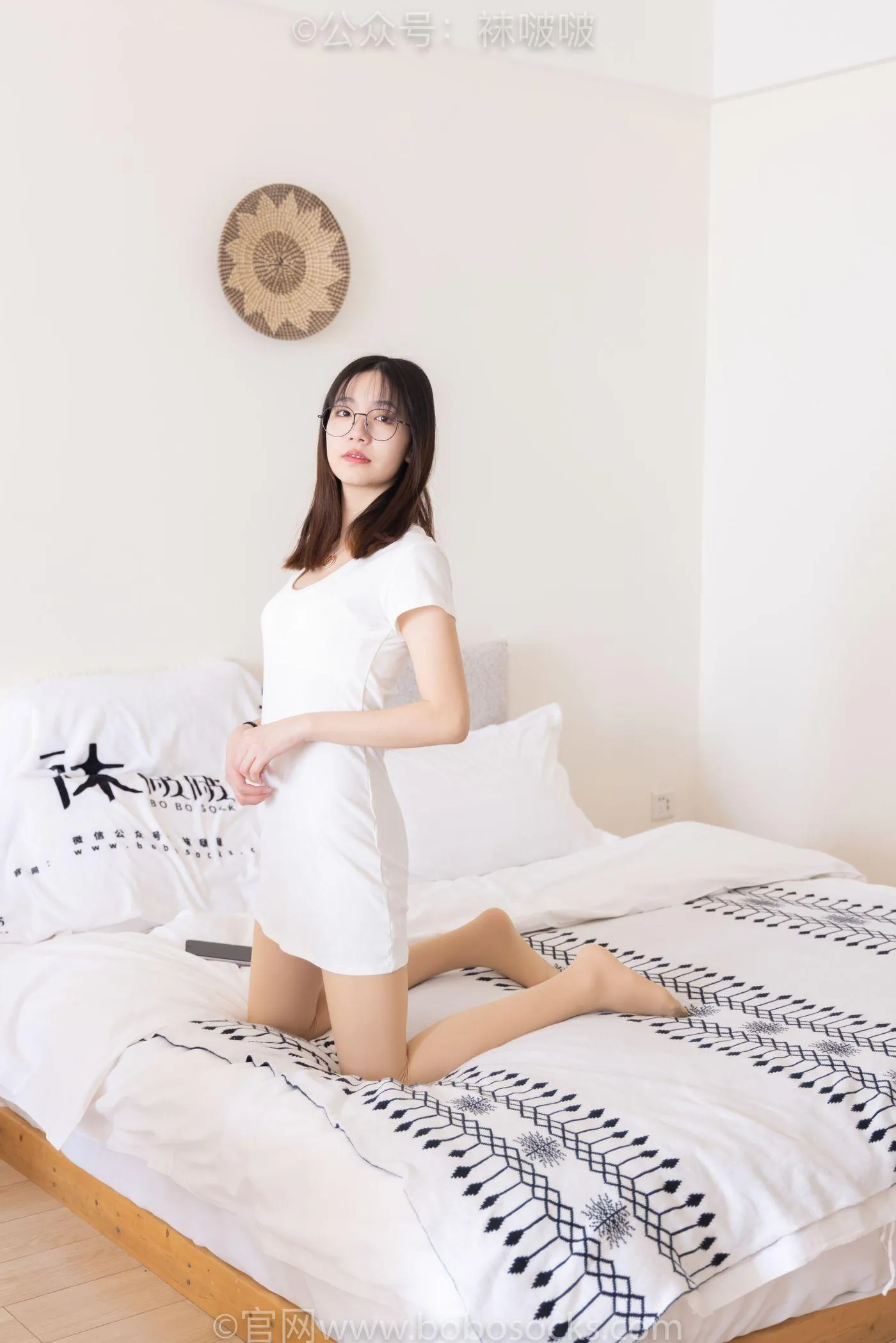 [BoBoSocks袜啵啵]NO.075 小甜豆- AJ、凉鞋、厚肉丝 [160P]插图1